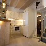 Il Sole Di Juljan Vila
