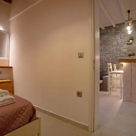 Willa Il Sole Di Juljan Ornos (Mykonos)